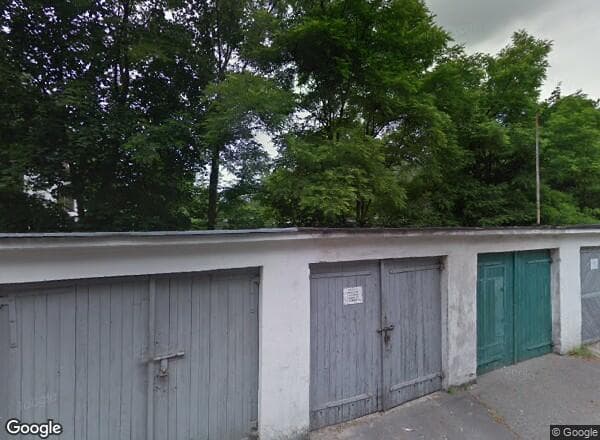 Ceny transakcyjne mieszkań Zielonka Długa 18